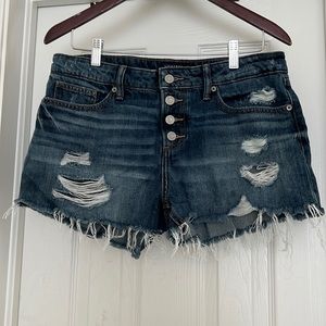 Lucky Brand Women’s distressed denim shorts
